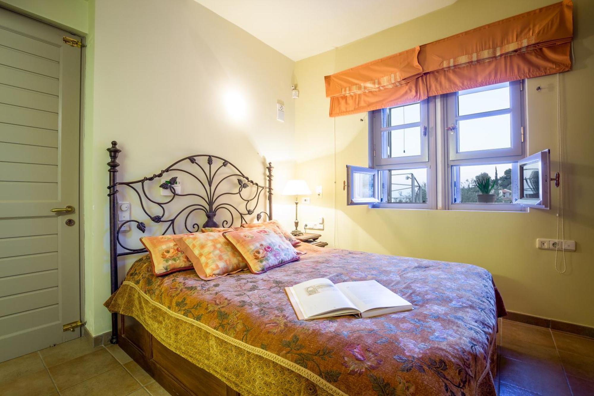 Elia Junior Suite In Epidavros With Shared Pool Nea Epidavros Dış mekan fotoğraf