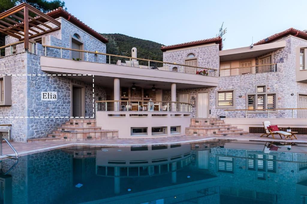 Elia Junior Suite In Epidavros With Shared Pool Nea Epidavros Dış mekan fotoğraf